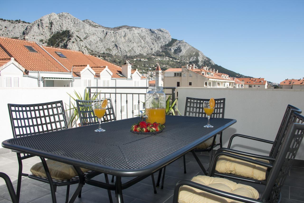 Cherry Omiš Екстериор снимка